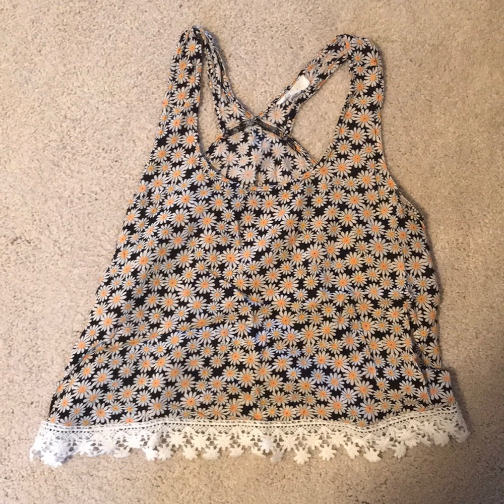 Flowy tank